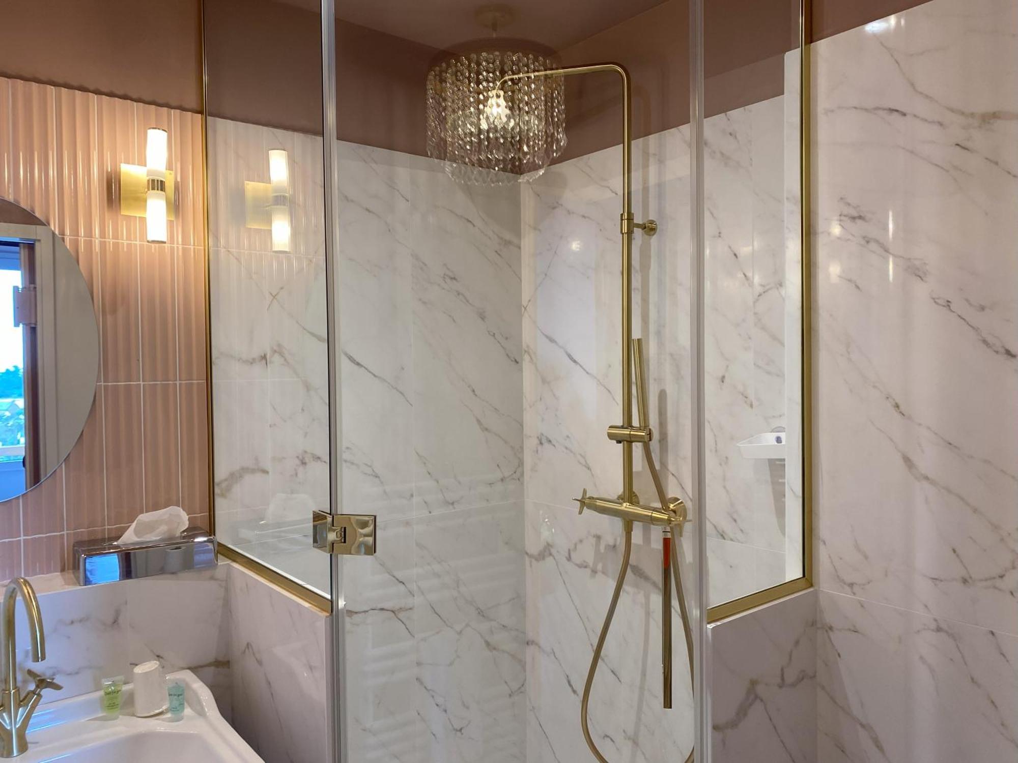 Park Hotel Bellevue Tregastel Luaran gambar